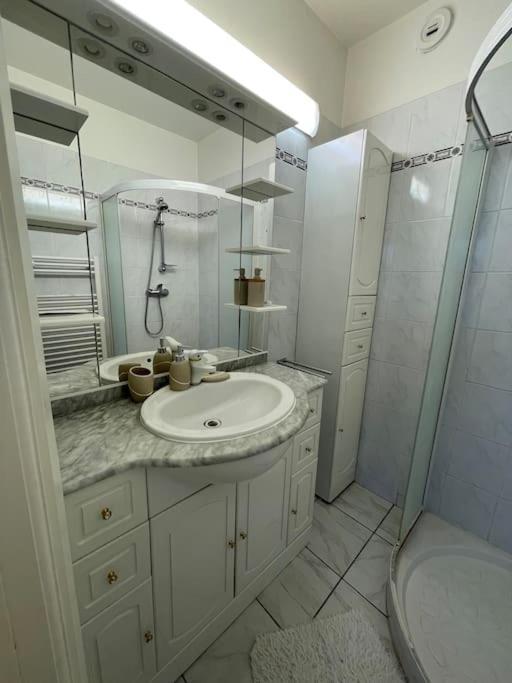 Ferienwohnung 7Mn From The Center/ Pool/Parking Cannes Exterior foto